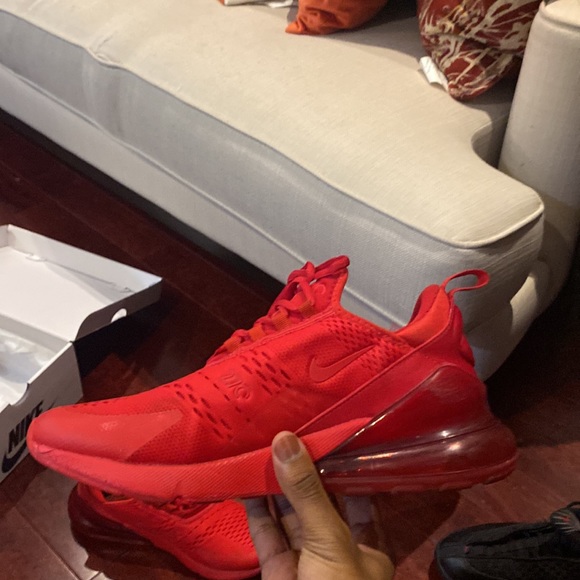 AirMax 270 - Picture 3 of 10